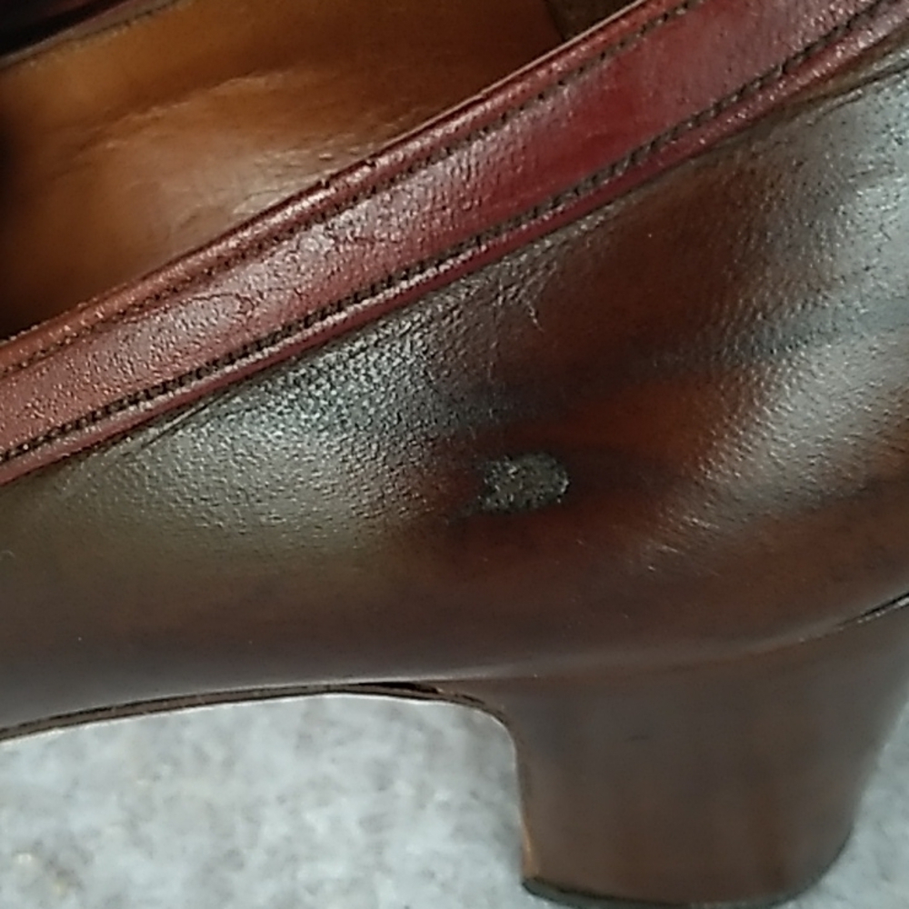 Vintage 1960s Lady Mcguire two Tone brown heels - Picture 6 of 9